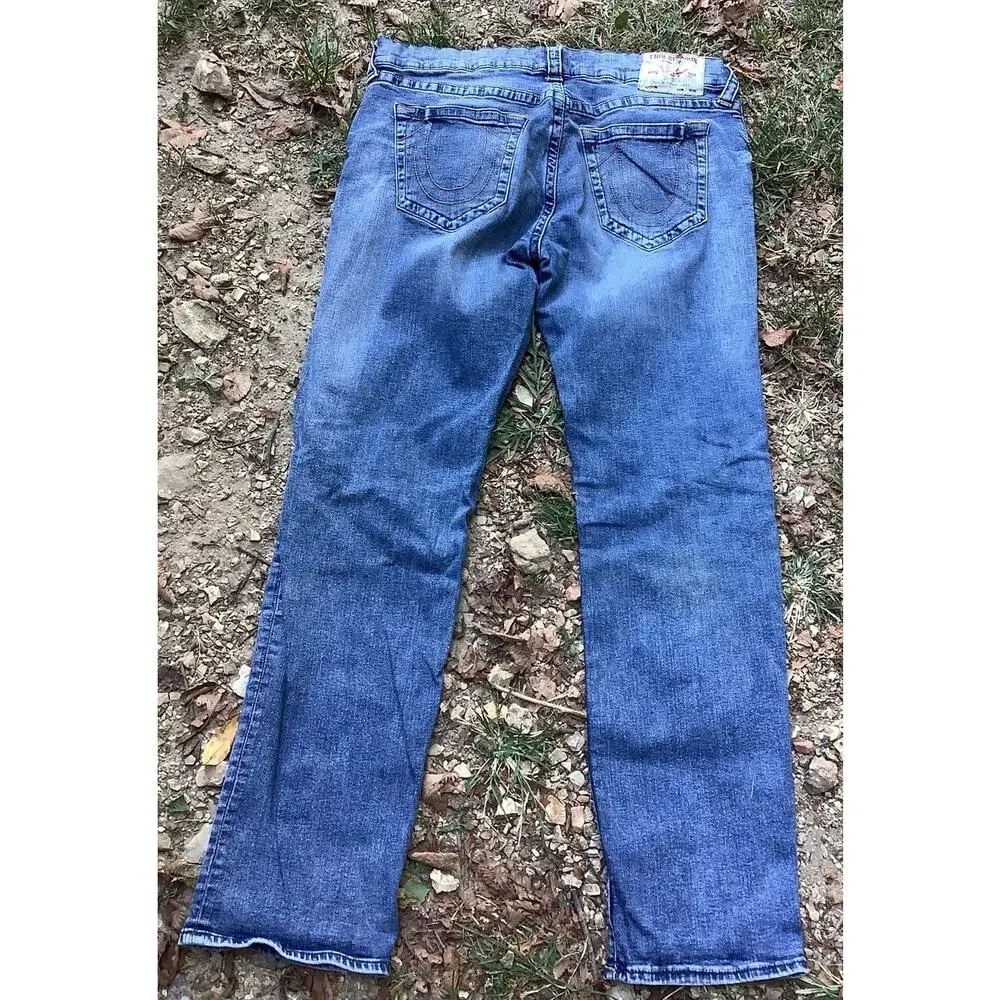 True Religion Geno Relaxed Slim Jeans Mens 38x32 Medium Wash No Flap Blue Denim